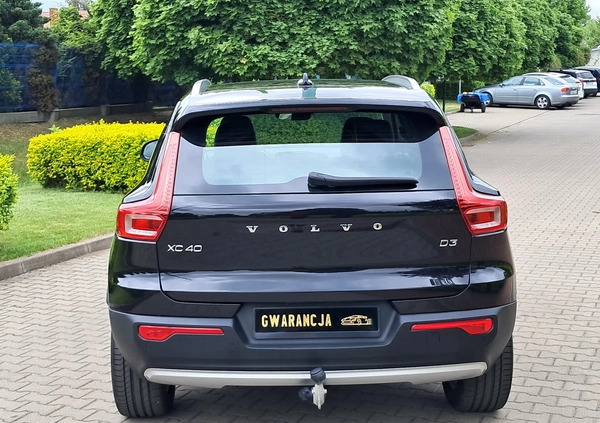 Volvo XC 40 cena 83900 przebieg: 197000, rok produkcji 2018 z Maków Podhalański małe 529